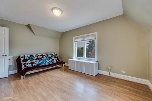 6629 Ramona Ave, Chicago IL 60712-3027 exterior