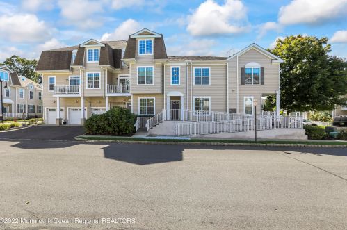 503 Abby Rd, Middletown, NJ 07748-6501