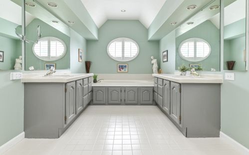 1636 Oakleaf Ln, Pittsburgh PA 15237-6708 exterior