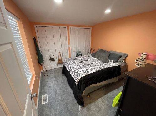 216 Park St, Watervliet MI 49098-9363 exterior