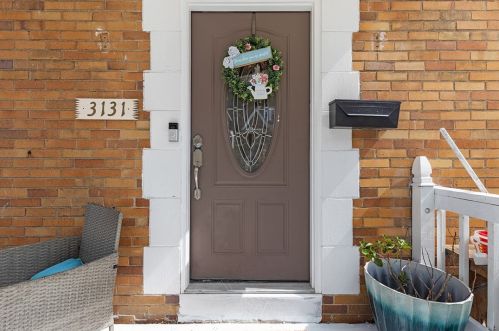 3131 Glendale Ave, Pittsburgh PA  15227-2828 exterior