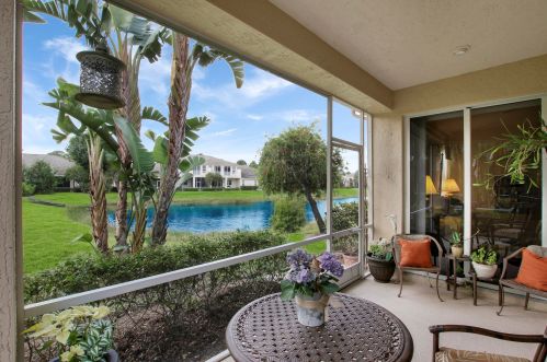 9201 Wentworth Ln, Fort Pierce FL  34986-3287 exterior