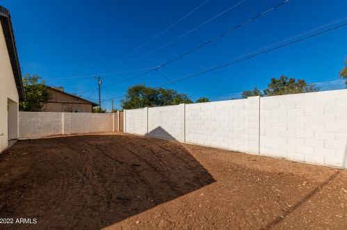 1832 Cypress St, Phoenix AZ 85006-1837 exterior