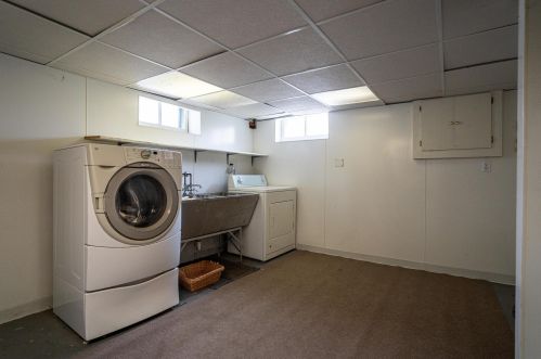 2141 54 St, Milwaukee WI 53219-1603 exterior