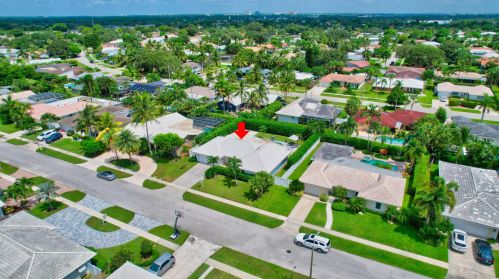 1271 13 Dr, Boca Raton FL 33486-5367 exterior