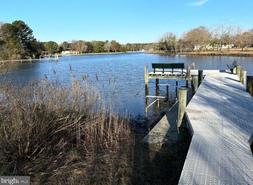 7968 Pond Haven Ct, Saint Michaels MD 21663-2718 exterior