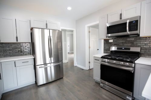 4626 Lavergne Ave, Chicago IL  60638-2006 exterior