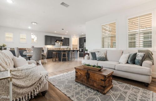 1404 Donegal Way, Oxnard CA  93035-1442 exterior