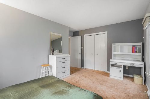 4787 Grenadier Dr, Wyoming MI exterior