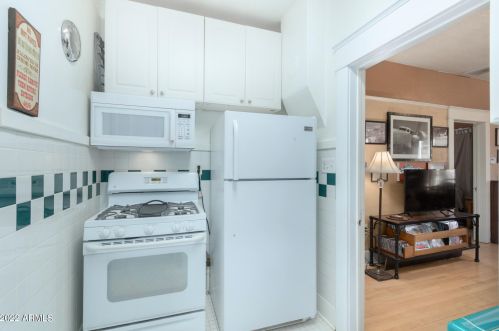 2317 Edgemere St, Phoenix AZ 85006-1708 exterior