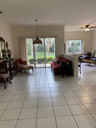 6454 Emerald Breeze Way, Boynton Beach FL 33437-4153 exterior