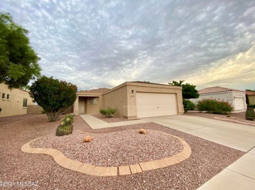 8493 Camino Bengala, Tucson, AZ 85747-5164