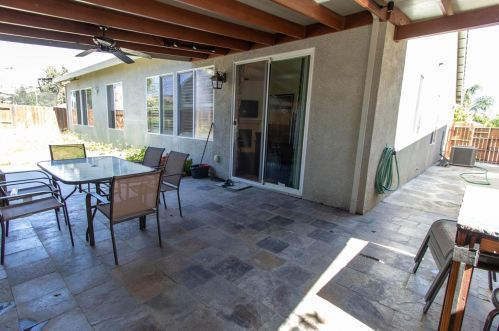 1072 Bennington Ave, Turlock CA  95382-0555 exterior