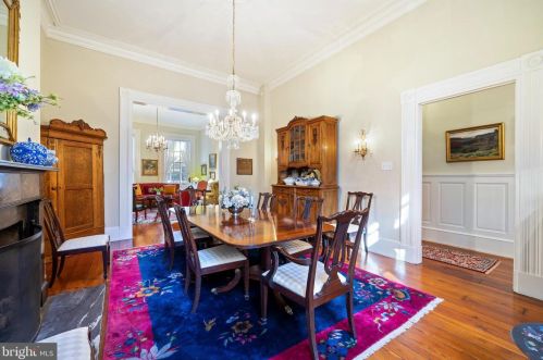 1016 Clinton St, Philadelphia PA 19107-6017 exterior