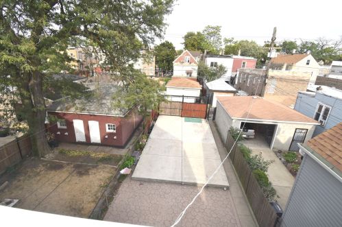 2537 Hamlin Ave, Chicago IL 60647-1009 exterior
