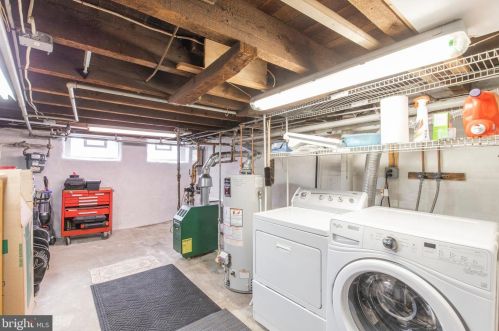 430 Leverington Ave, Philadelphia PA 19128-3315 exterior