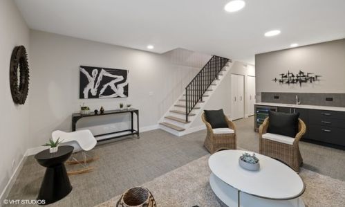 2510 Polk St, Chicago IL 60612-4126 exterior