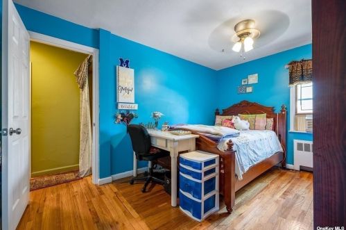 1660 Arkansas Dr, Valley Stream NY 11580-1804 exterior