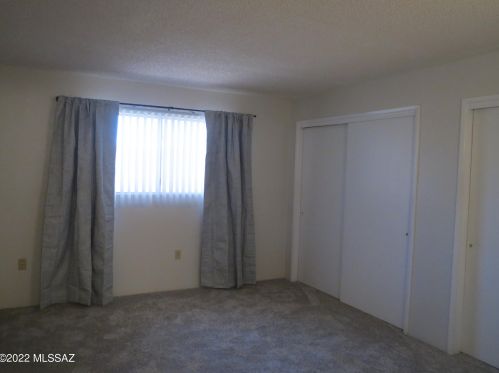 1157 Alpine Cir, Green Valley AZ 85614-1830 exterior