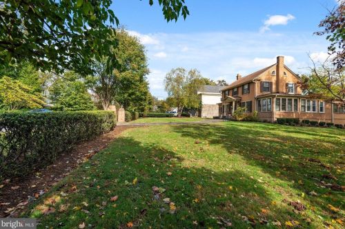 109 Forest Ave, Rockville MD 20850-1820 exterior