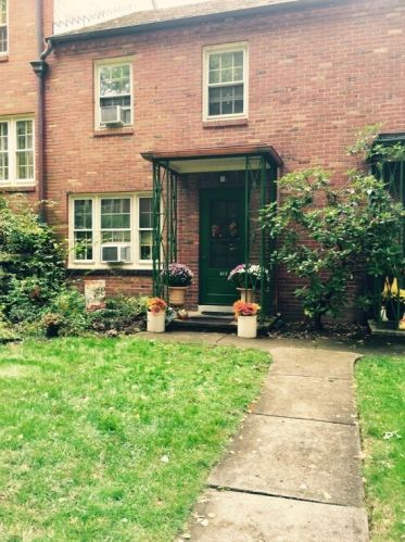 613 Olympia Rd, Pittsburgh, PA 15211-1311