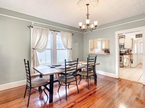 918 Shadowlawn Ave, Tampa FL 33603-2327 exterior