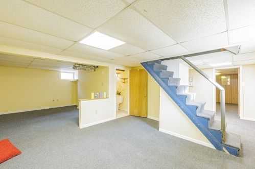 32 Monrovia St, Springfield MA 01104-3113 exterior