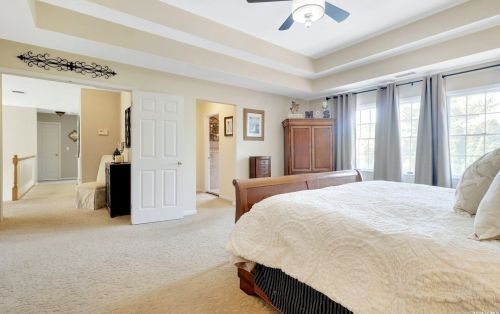 94 Caramel Rd, Commack NY 11725-1000 exterior