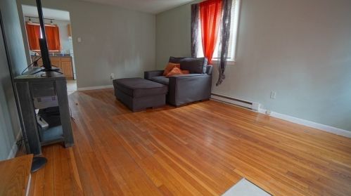 77 Humbert, Springfield MA 01109-2229 exterior