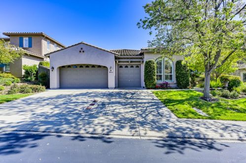 4054 Borders Dr, Folsom CA 95762-5415 exterior