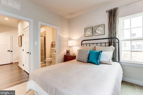 1220 Beck Ml Rd, Hanover PA 17331-9752 exterior