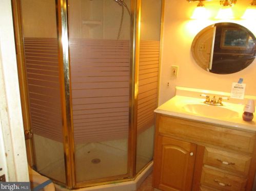 512 Williams Ave, Runnemede NJ 08078-1246 exterior