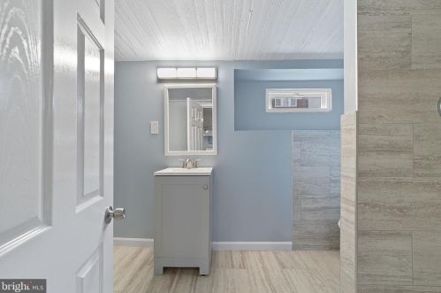 117 Albanus St, Philadelphia PA  19120-3501 exterior