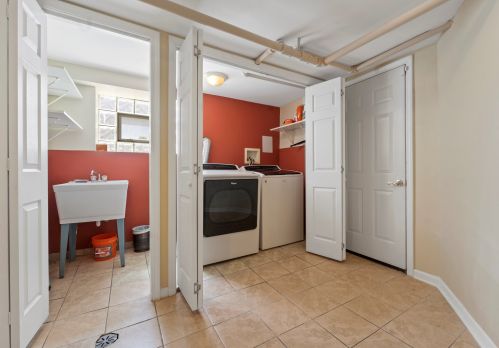 7414 Pr Ave, Chicago IL 60628-3621 exterior