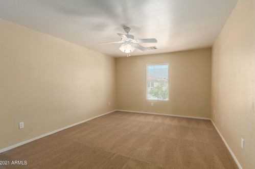 6810 39 Ln, Phoenix AZ 85029-3000 exterior