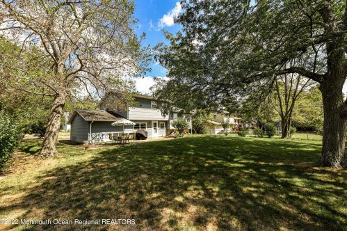 14 Bryant Dr, Jackson Twp NJ exterior