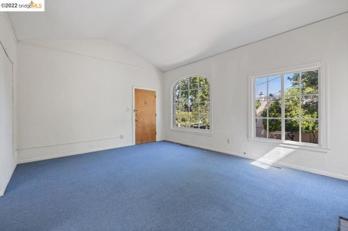 2352 Virginia St, Berkeley CA 94709-1613 exterior