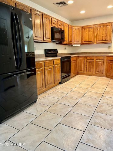 16206 39th St, Phoenix, AZ 85048-7334