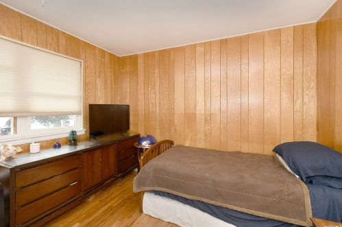 19 Goldfield St, Huntington Station NY 11747-1630 exterior