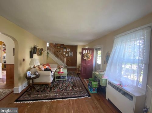 22 Ridgeway Ave, Camden NJ 08107-1534 exterior