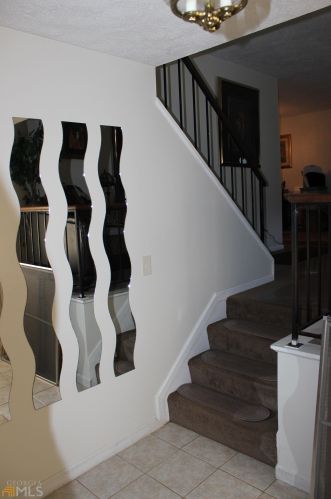 2250 Fern Valley Dr, Atlanta, GA 30331-7776