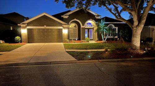 9415 Laurel Ledge Dr, Riverview, FL 33569-5582