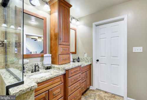 60 Radcliffe Dr, Huntingtown MD 20639-8701 exterior