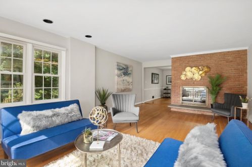 1423 Crestridge Dr, Silver Spring MD 20910-1535 exterior