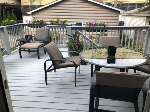 1814 Warner Ave, Chicago IL 60618-3031 exterior