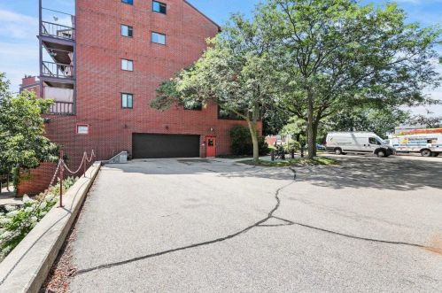 404 Blount St, Madison WI  53703-3580 exterior