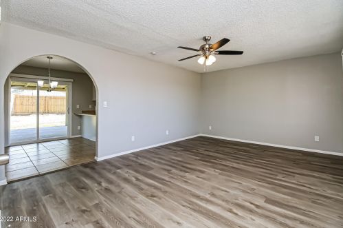 18045 20th Dr, Phoenix AZ  85023-1352 exterior