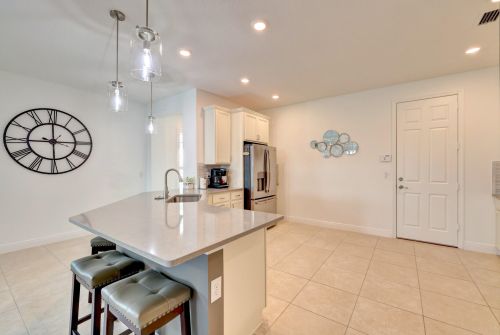 9516 Royal Poinciana Dr, Fort Pierce FL  34987-2506 exterior