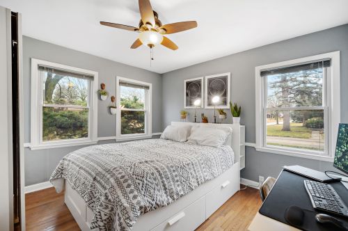 3259 Knl Blvd, Milwaukee WI 53222-3362 exterior