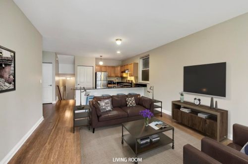 3502 Diversey Ave, Chicago, IL 60647-1233